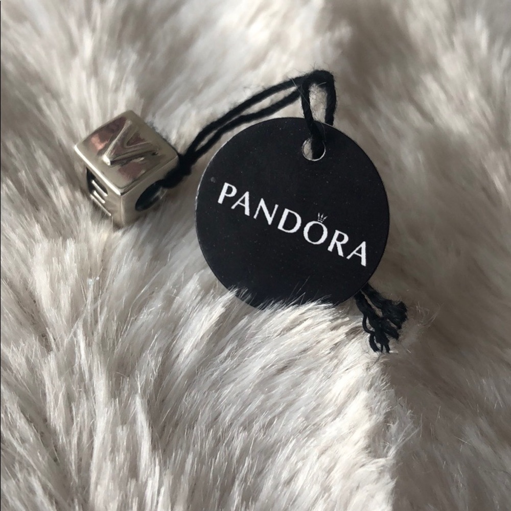 Pandora Love Dice
